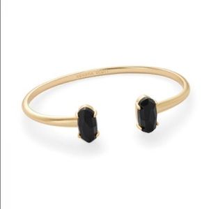 KENDRA SCOTT EDIE GOLD CUFF BRACELET IN BLACK OPAQUE GLASS